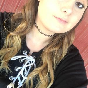 Meet your Posher, Ashlie